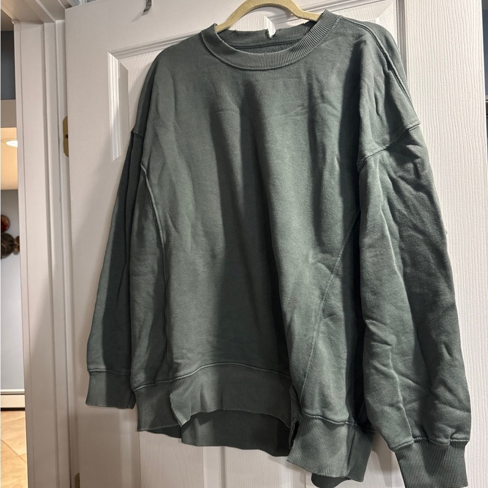 Aerie sweatshirt